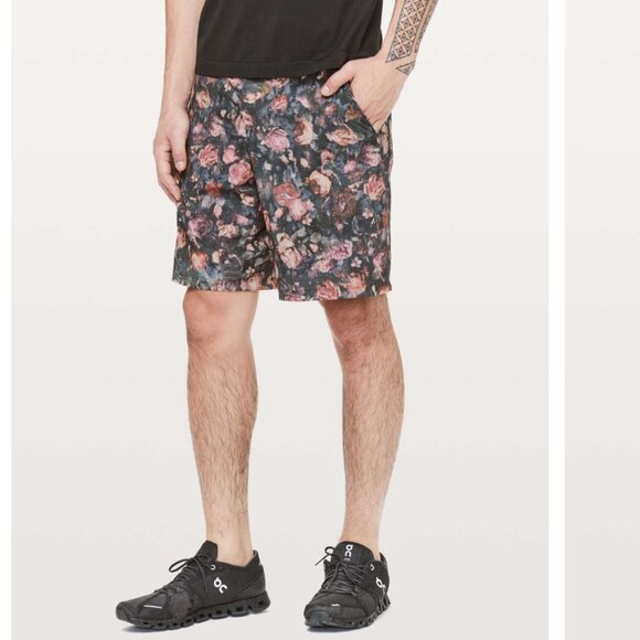 Lululemon Pace Breaker Short *9" - Size S - Picture 1 of 9